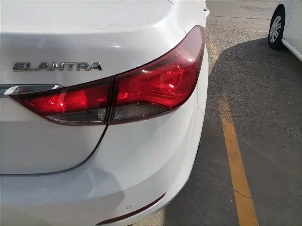Hyundai Langdong 2016 1.6L Automatic Smart Edition