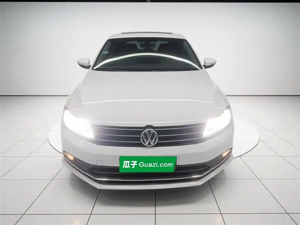 Volkswagen Sagitar 2017 180TSI Auto Exclusive Edition