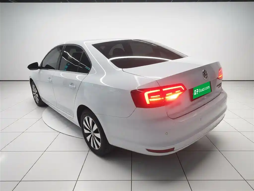 Volkswagen Sagitar 2017 180TSI Auto Exclusive Edition