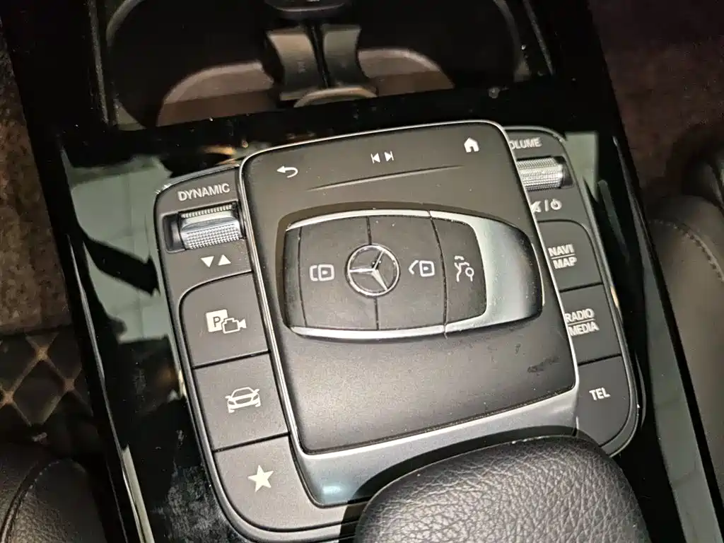 Mercedes-Benz Mercedes-Benz A-Class 2021 A 180 L Sports Sedan