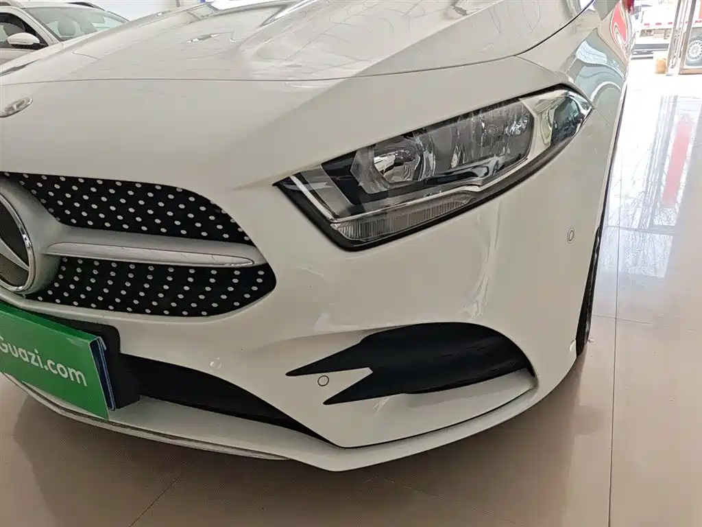 Mercedes-Benz Mercedes-Benz A-Class 2021 A 180 L Sports Sedan
