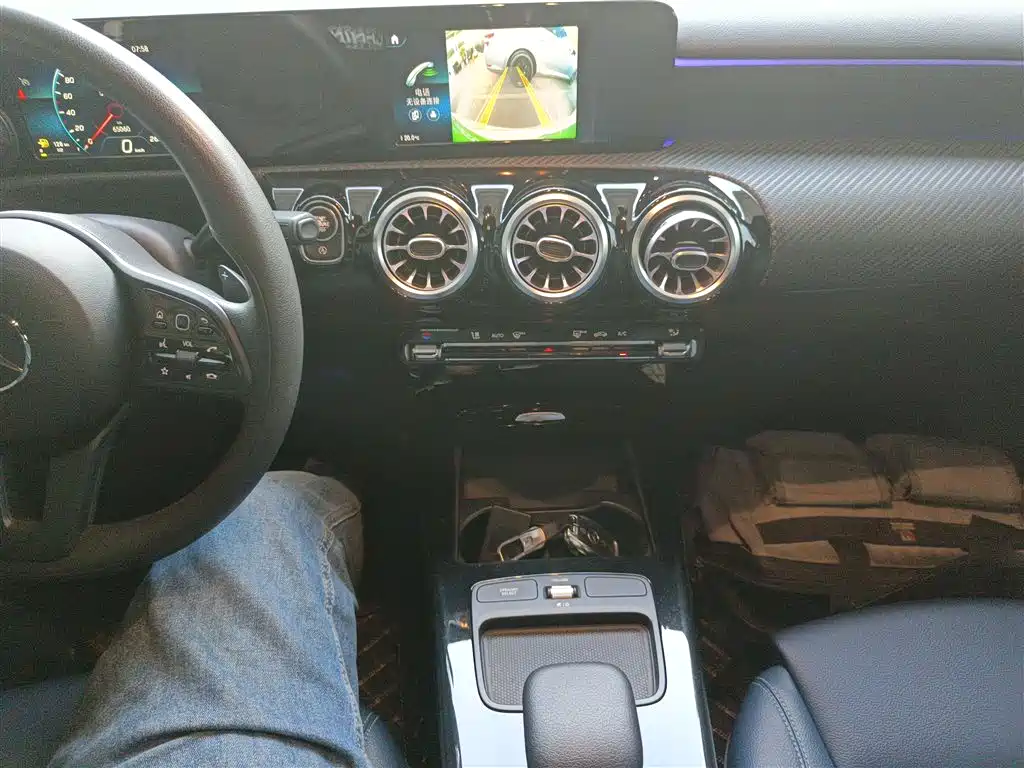 Mercedes-Benz Mercedes-Benz A-Class 2019 A 180 L