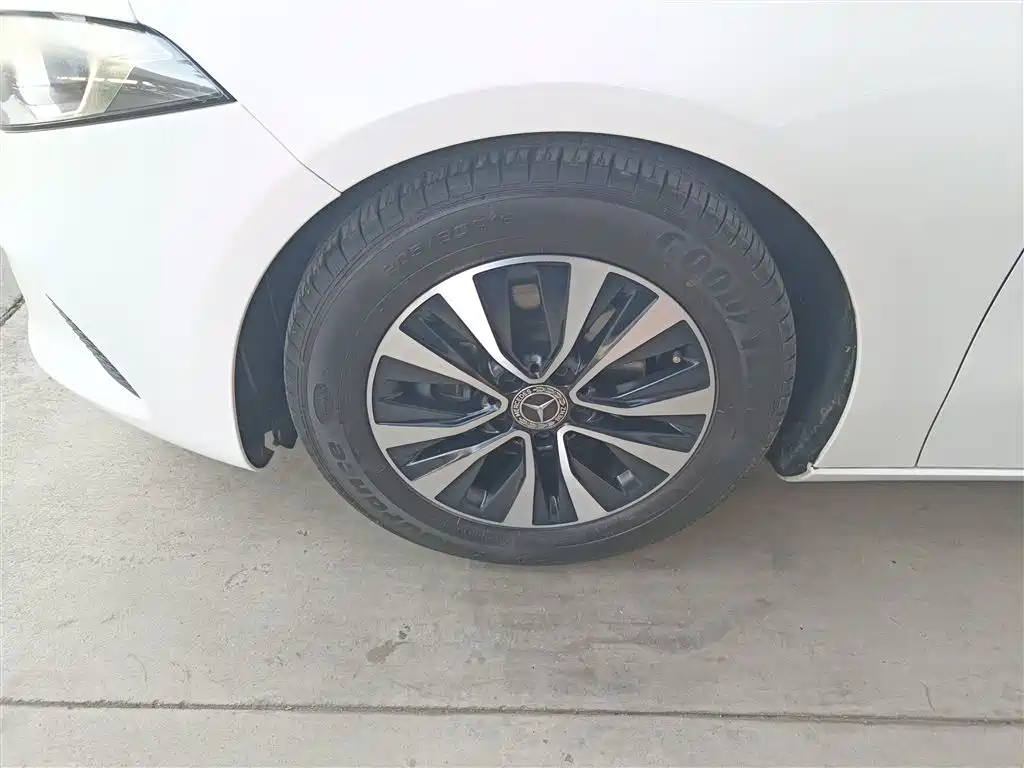 Mercedes-Benz Mercedes-Benz A-Class 2019 A 180 L
