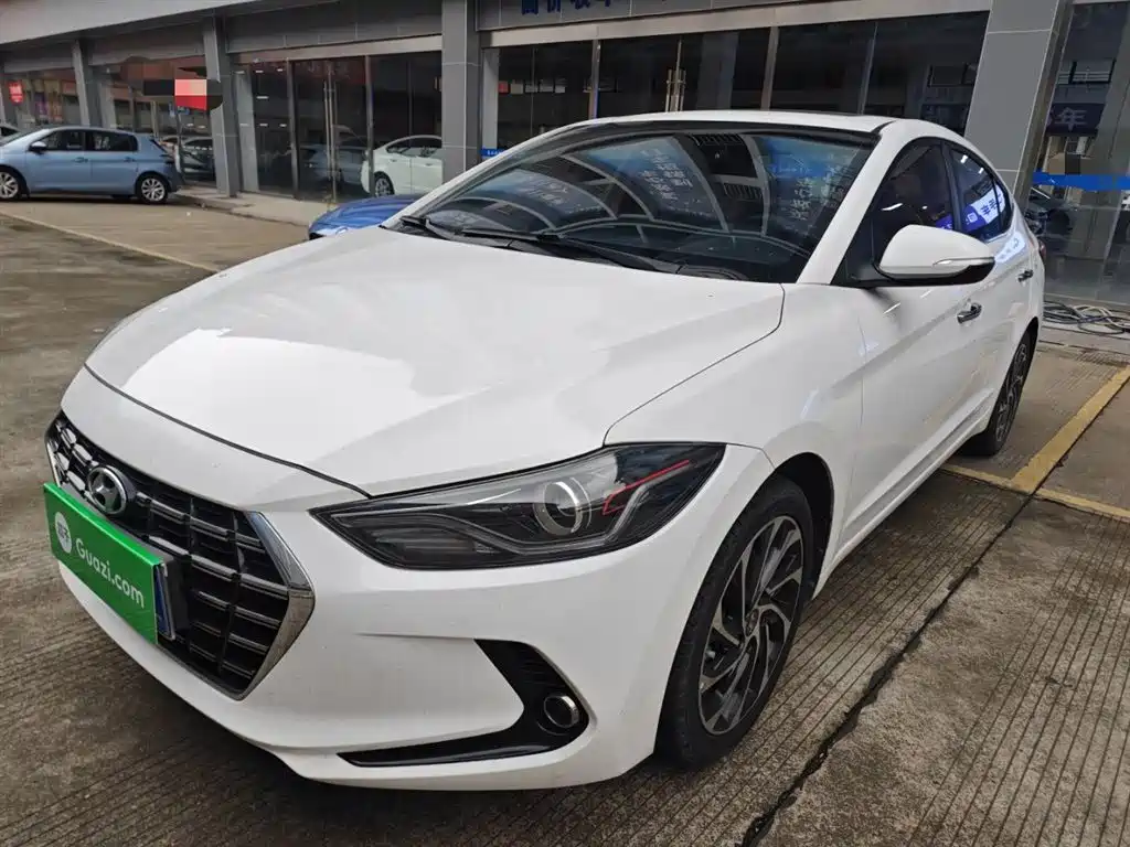 Hyundai Elantra 2019 1.5L CVT Smart Elite