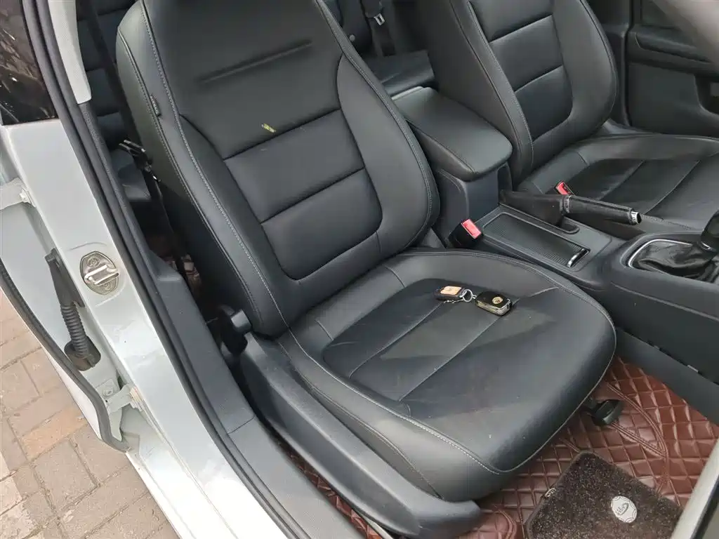 Volkswagen Sagitar 2017 1.6L Automatic Comfort