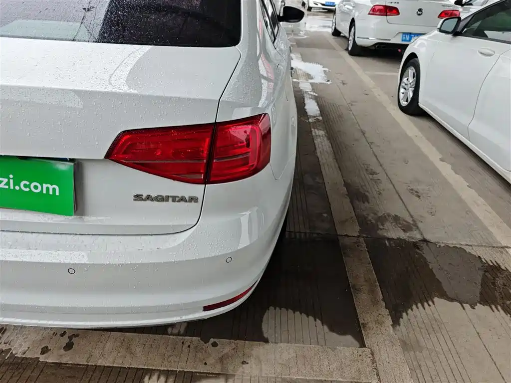 Volkswagen Sagitar 2018 1.6L Automatic Comfort