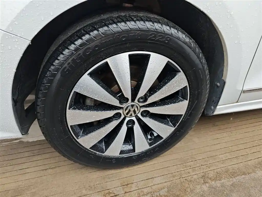 Volkswagen Sagitar 2018 1.6L Automatic Comfort