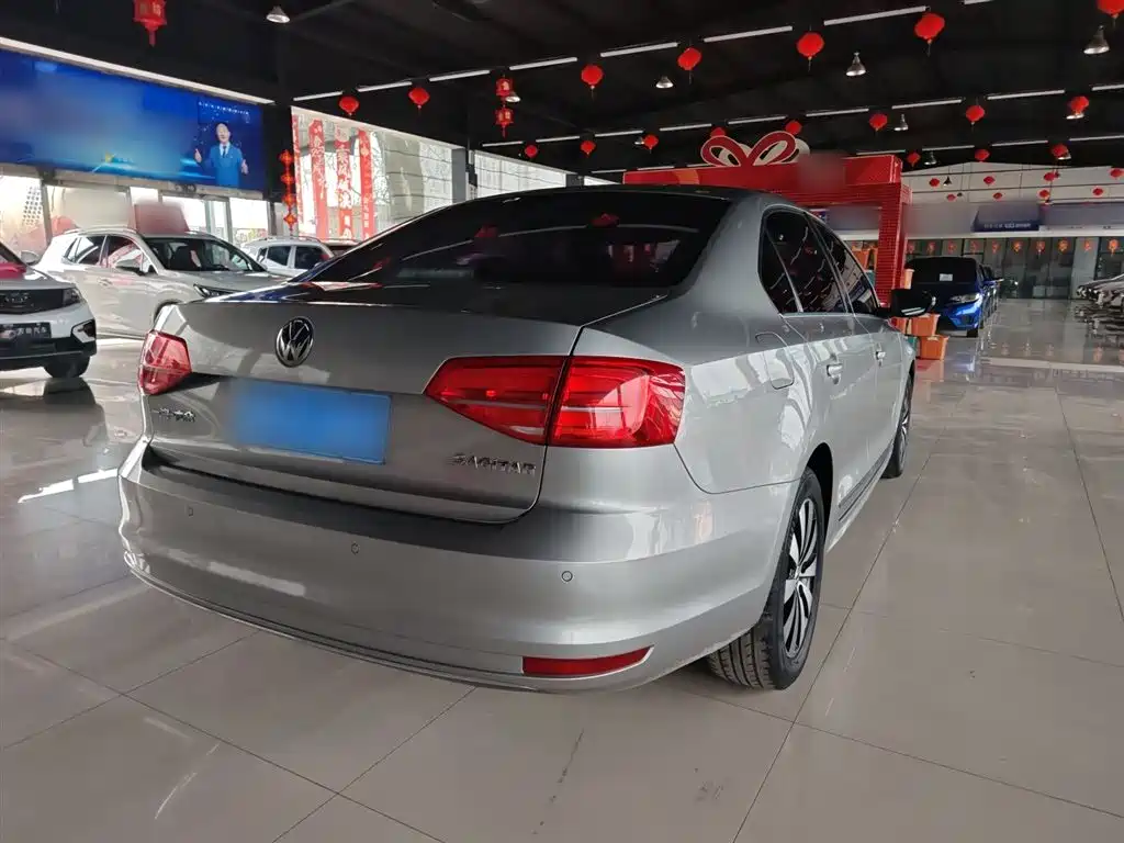 Volkswagen Sagitar 2018 1.6L Automatic Comfort