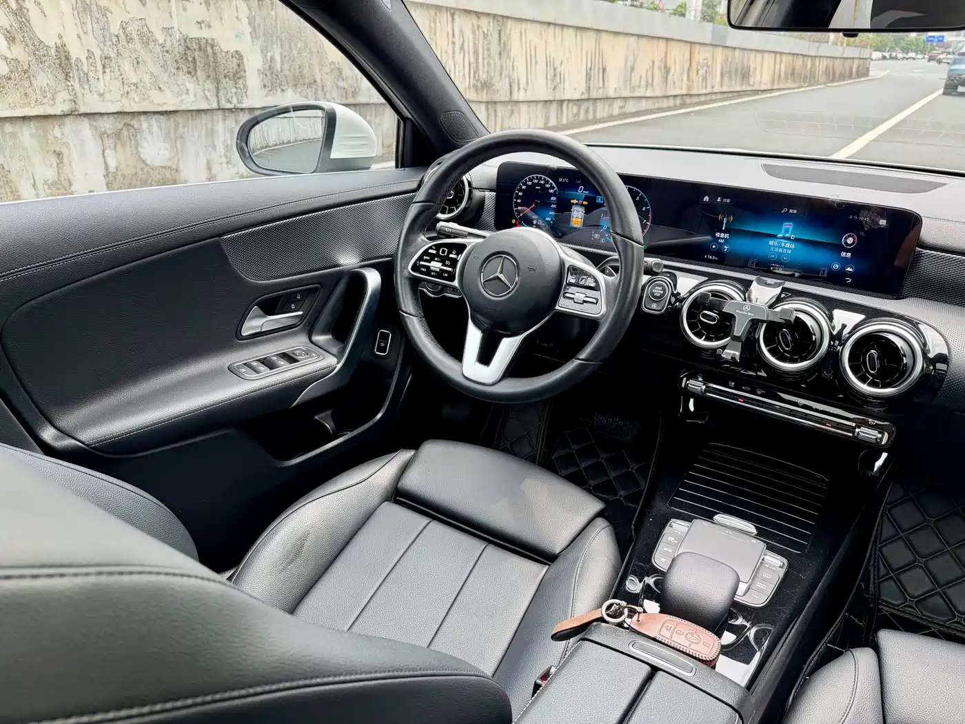 Mercedes-Benz Mercedes-Benz A-Class 2020 Model Facelift A 180 L