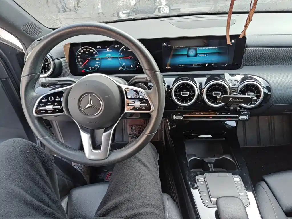 Mercedes-Benz Mercedes-Benz A-Class 2021 Facelift A 180 L Sport Sedan