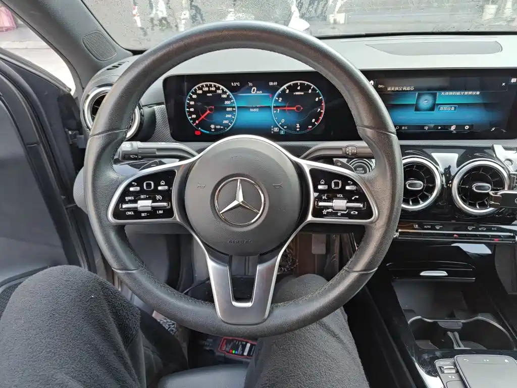 Mercedes-Benz Mercedes-Benz A-Class 2021 Facelift A 180 L Sport Sedan