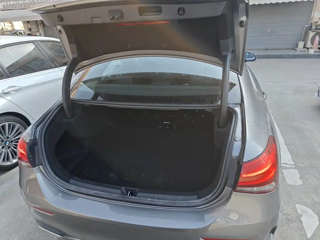 Mercedes-Benz Mercedes-Benz A-Class 2021 Facelift A 180 L Sport Sedan