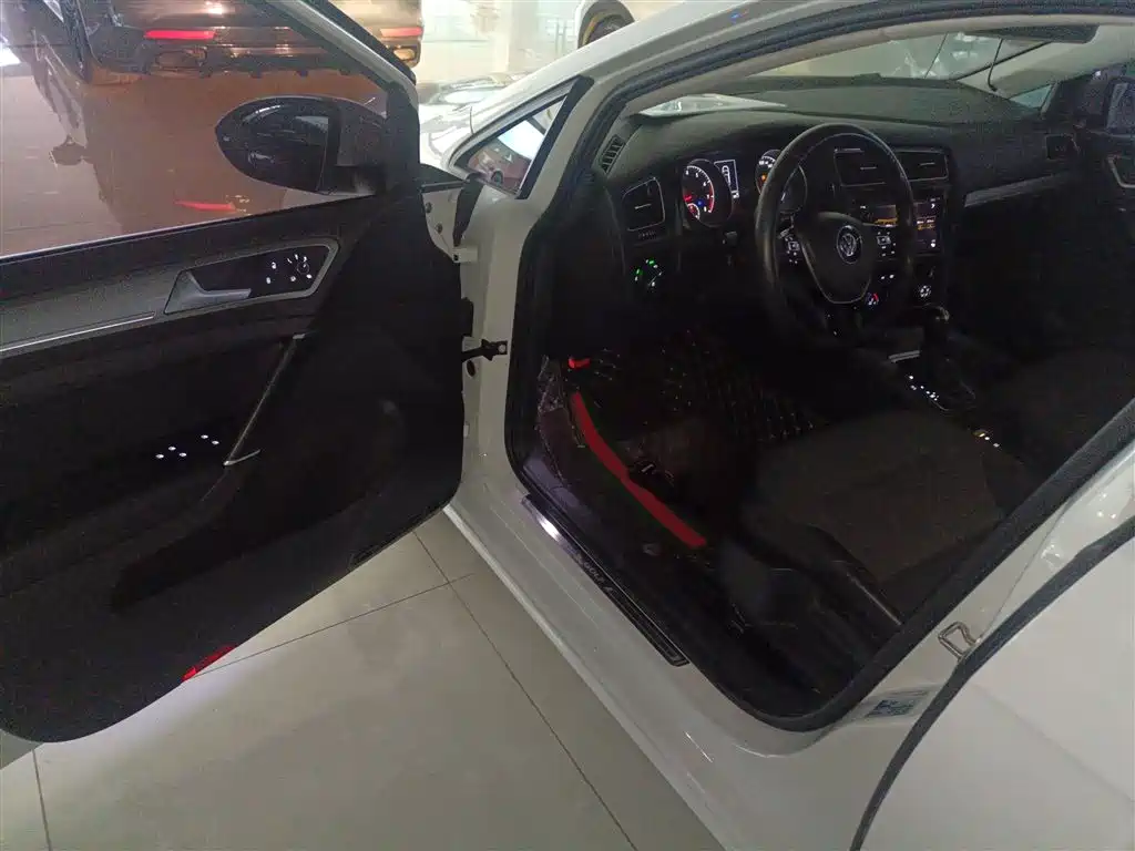 Volkswagen Golf 2019 280TSI DSG Comfort (China V)