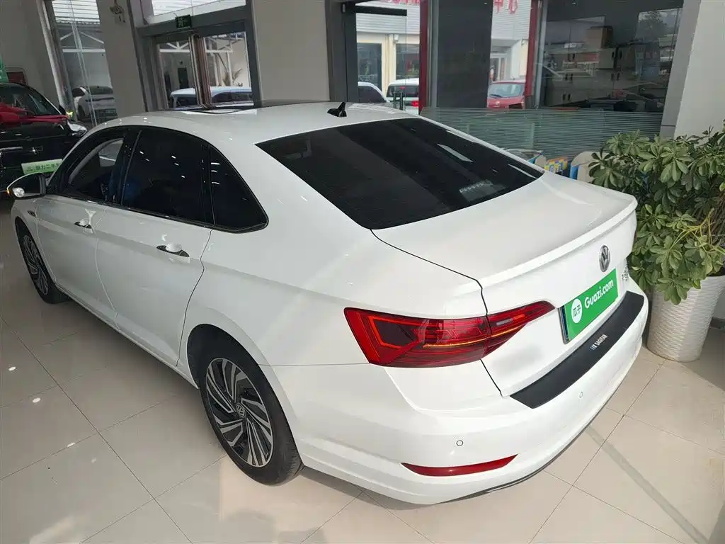 Volkswagen Sagitar 2022 280TSI DSG Soaring Edition