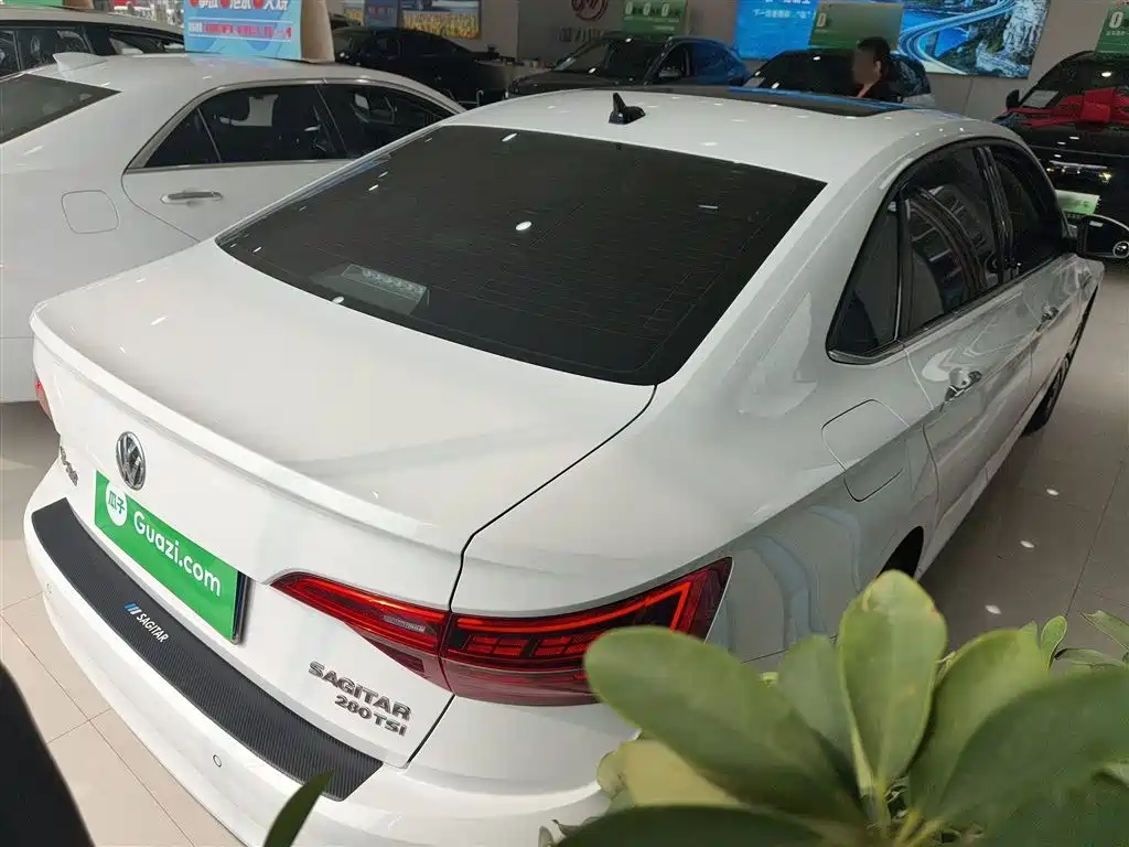 Volkswagen Sagitar 2022 280TSI DSG Soaring Edition