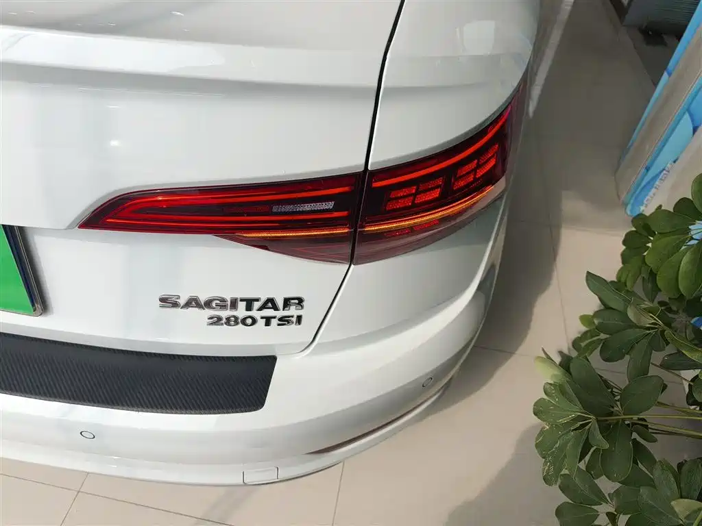 Volkswagen Sagitar 2022 280TSI DSG Soaring Edition