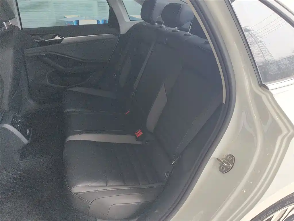 Volkswagen Sagitar 2022 280TSI DSG Soaring Edition