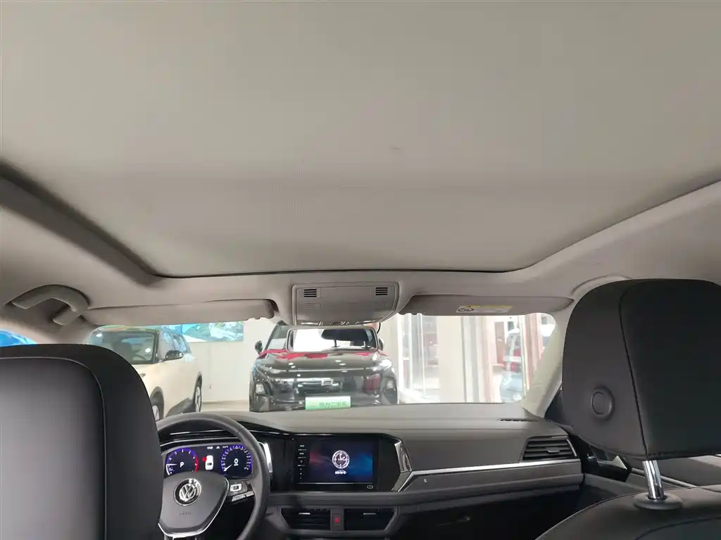 Volkswagen Sagitar 2022 280TSI DSG Soaring Edition