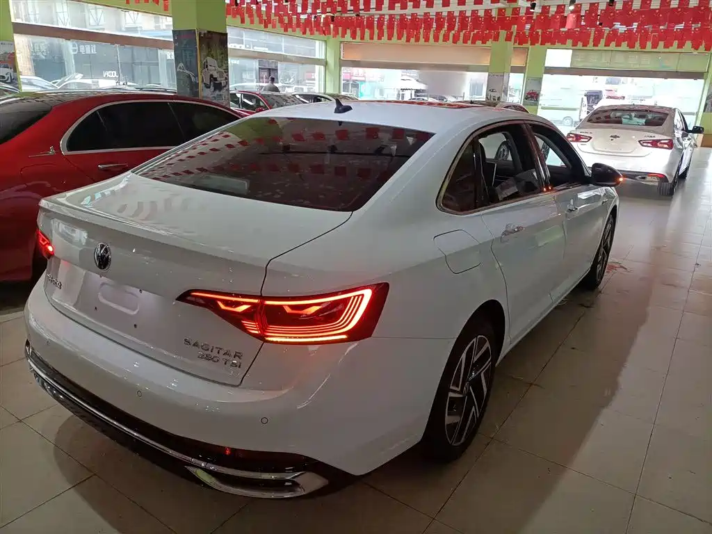 Volkswagen Sagitar 2023 280TSI DSG Beyond Lite