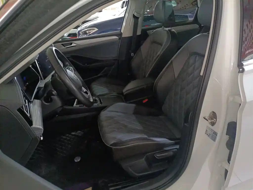 Volkswagen Sagitar 2023 280TSI DSG Beyond Lite