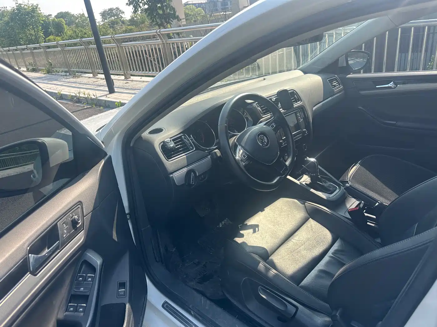 Volkswagen Sagitar 2018 280TSI DSG Spark Edition