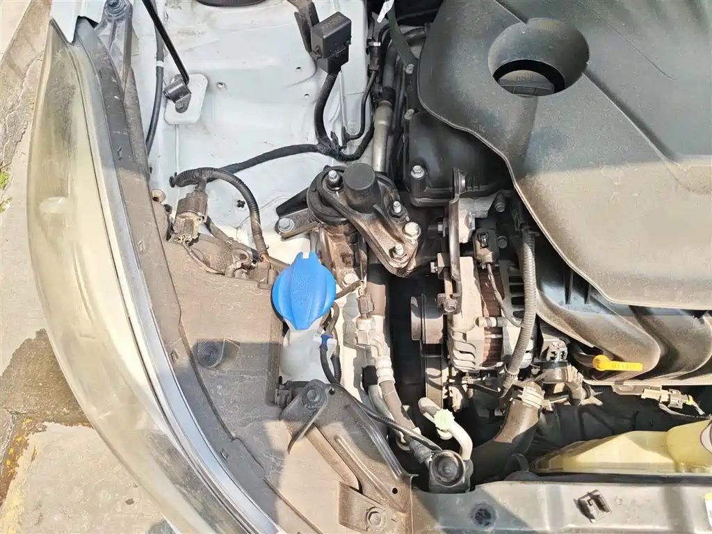 Hyundai Langdong 2016 1.6L Automatic Smart Edition