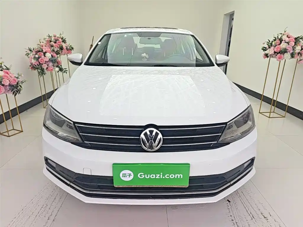 Volkswagen Sagitar 2017 1.6L Automatic Comfort