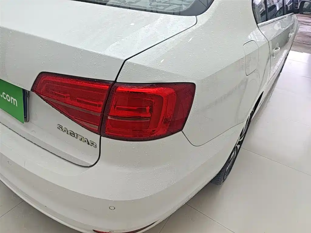 Volkswagen Sagitar 2017 1.6L Automatic Comfort