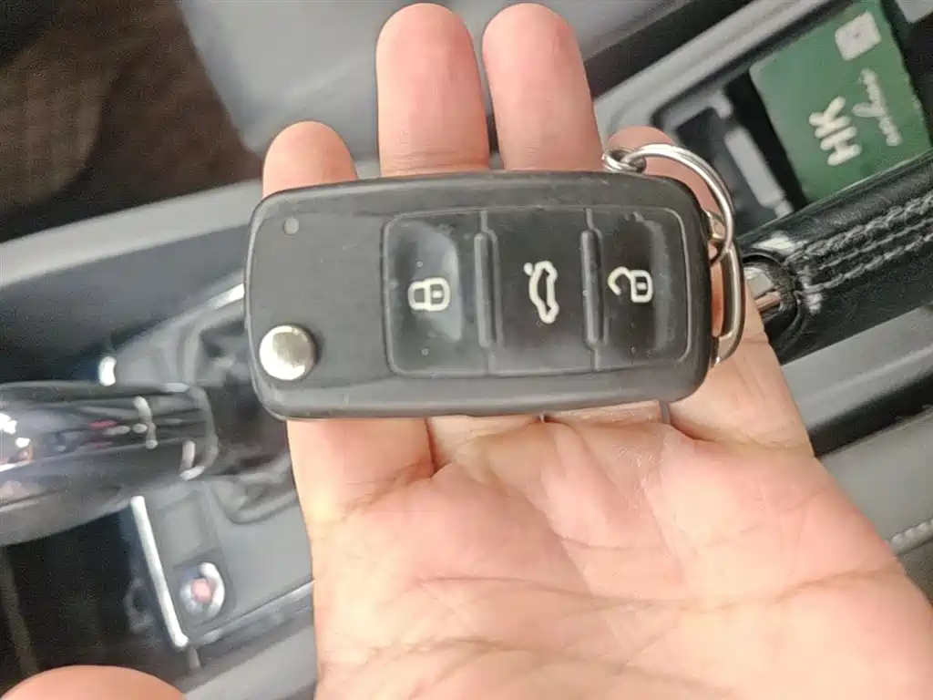 Volkswagen Sagitar 2017 1.6L Automatic Comfort