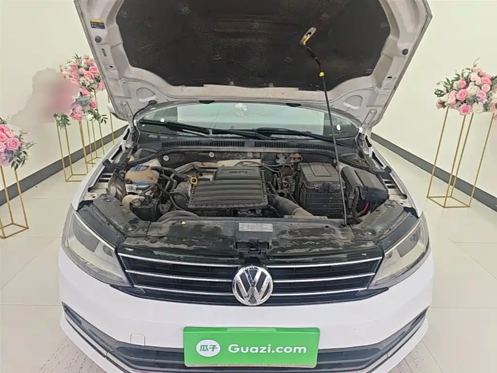 Volkswagen Sagitar 2017 1.6L Automatic Comfort