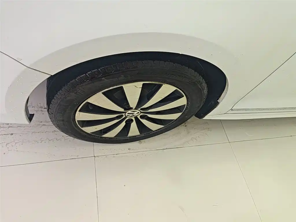 Volkswagen Sagitar 2017 1.6L Automatic Comfort