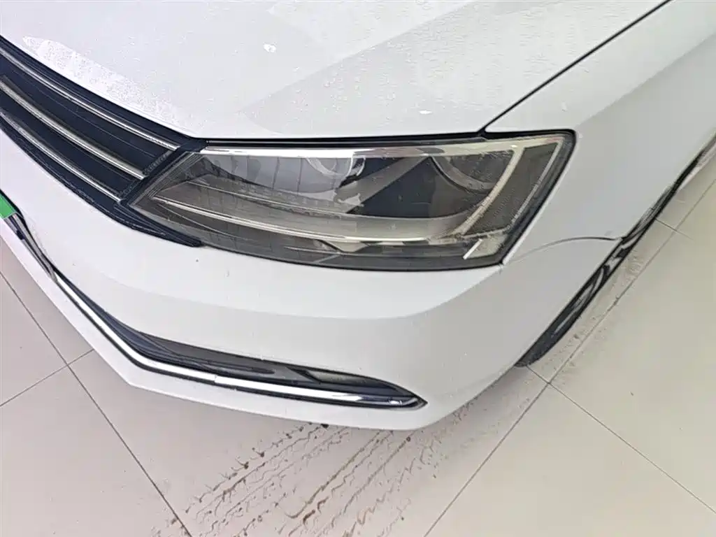 Volkswagen Sagitar 2017 1.6L Automatic Comfort