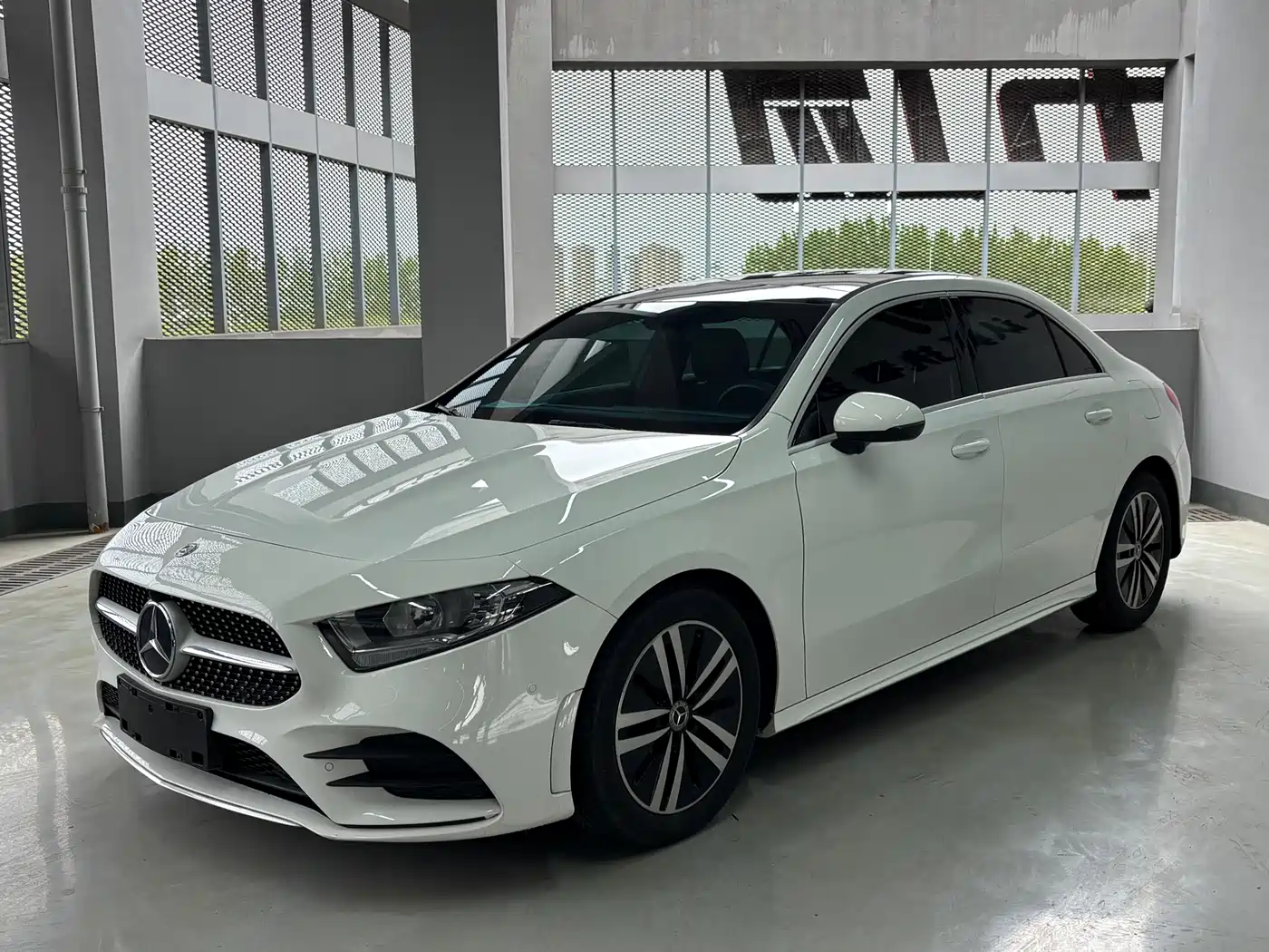 Mercedes-Benz Mercedes-Benz A-Class 2020 A 180 L Sport Sedan