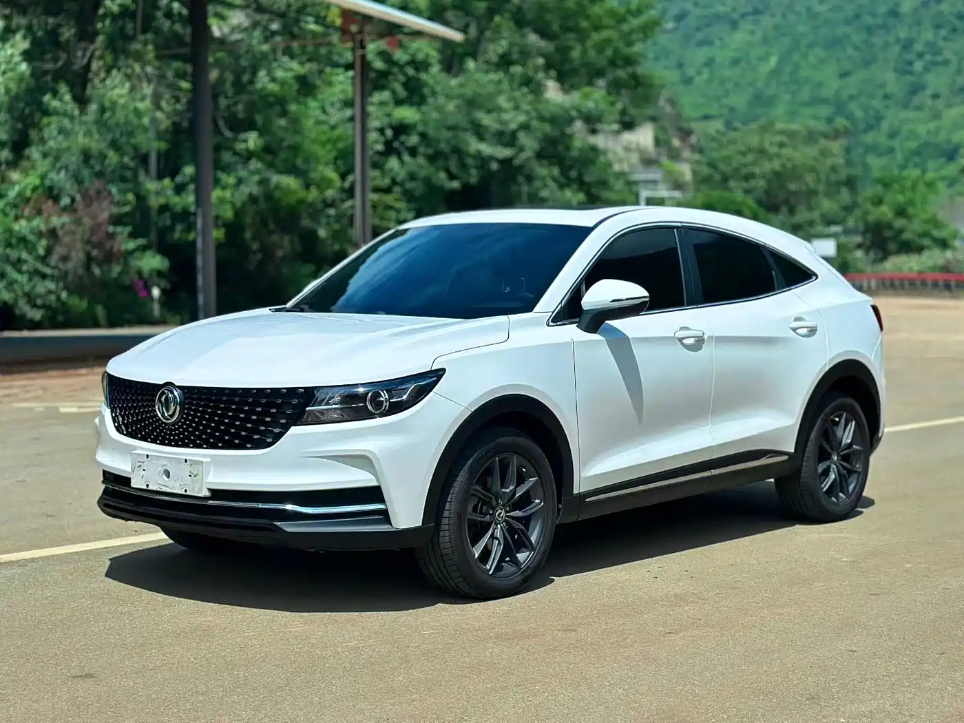 Dongfeng Fengguang Fengguang ix5 2019 220T CVT Zhi Yue China VI