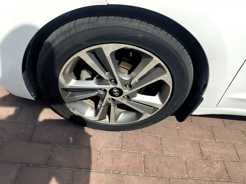 Hyundai Elantra 2018 1.6L Automatic 15th Anniversary Special Edition