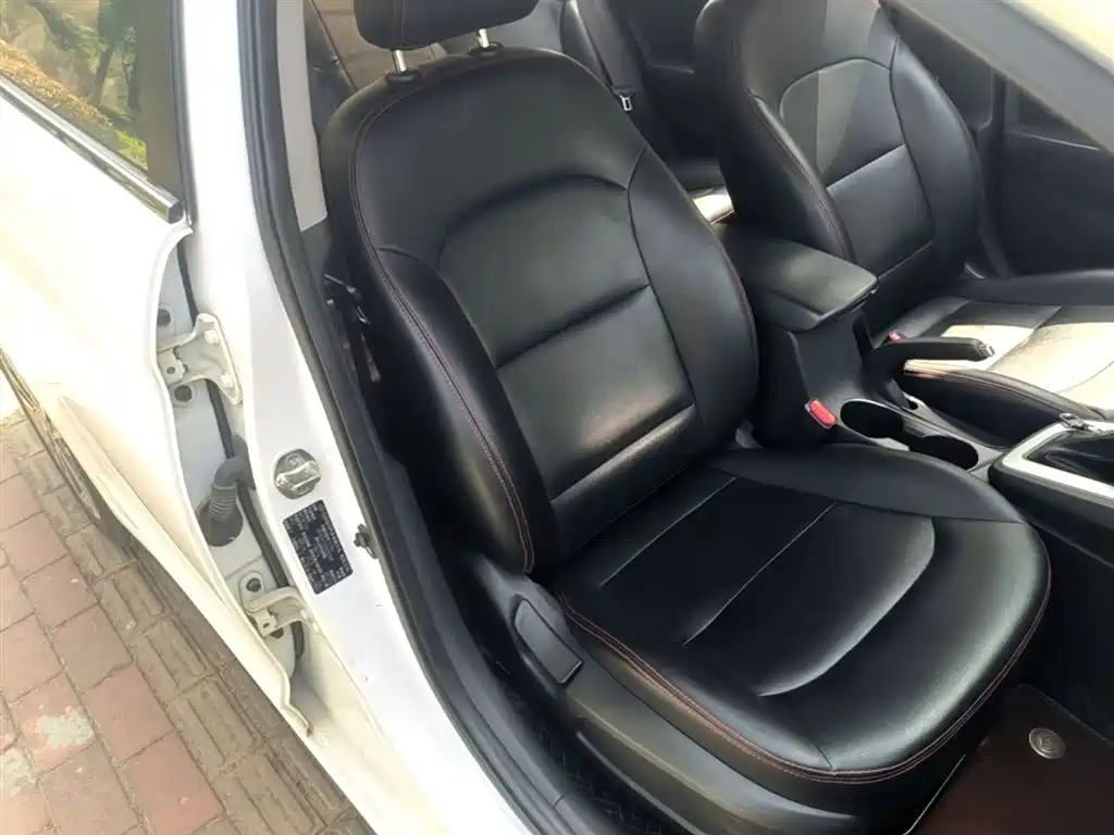 Hyundai Elantra 2018 1.6L Automatic 15th Anniversary Special Edition