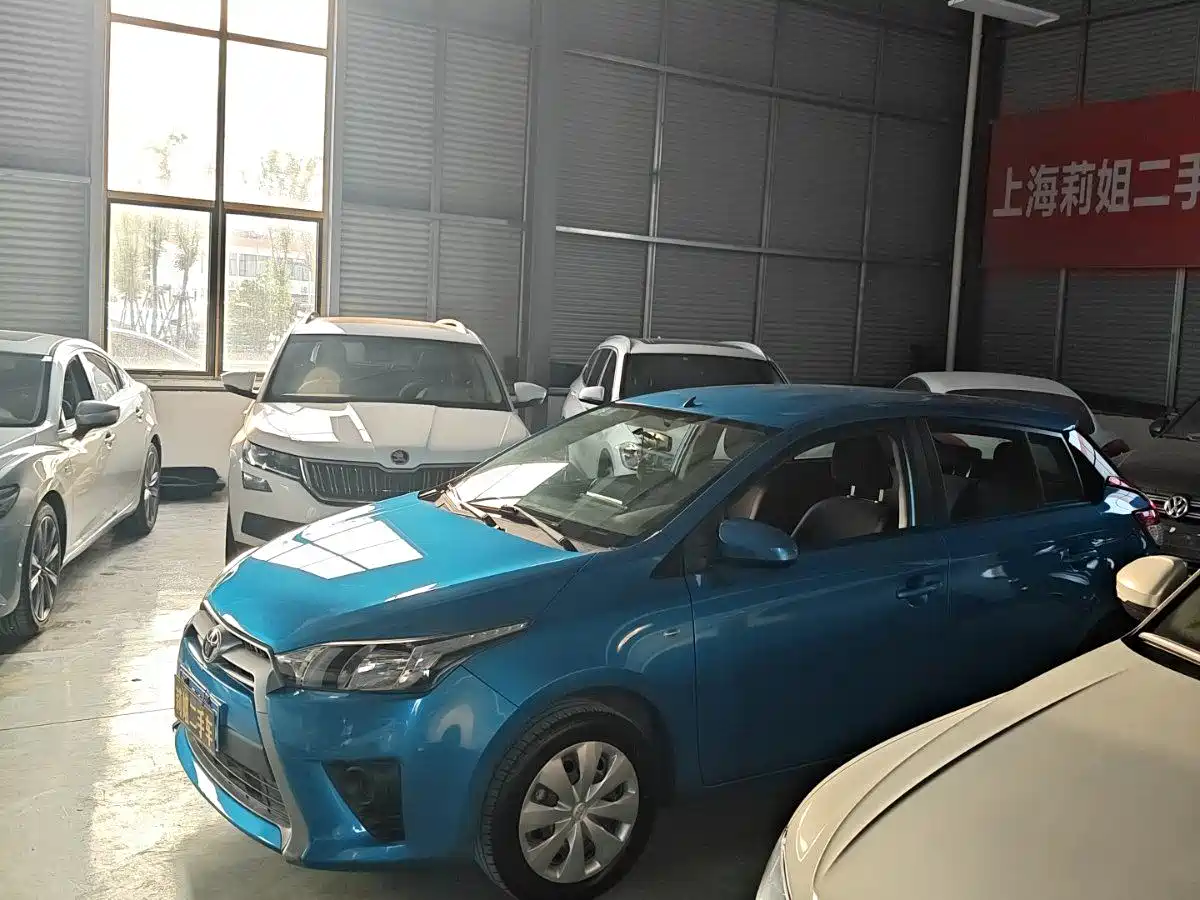 Toyota YARiS L Zhi Xuan 2015 1.5E Auto Charming Edition
