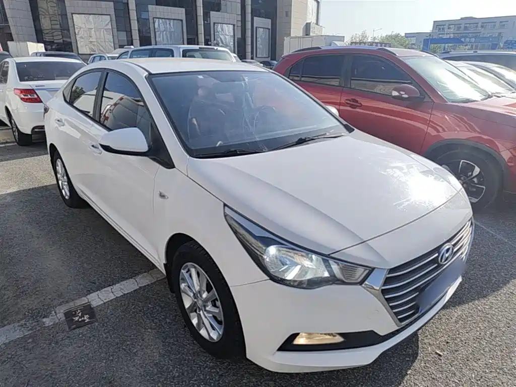 Hyundai Hyundai Verna 2016 1.4L Manual Cool Edition GLS