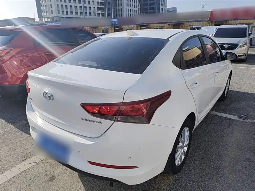 Hyundai Hyundai Verna 2016 1.4L Manual Cool Edition GLS