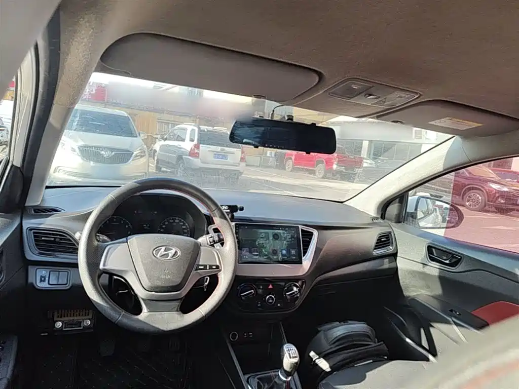 Hyundai Hyundai Verna 2016 1.4L Manual Cool Edition GLS