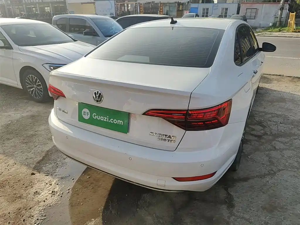 Volkswagen Sagitar 2021 280TSI DSG Surpassing Edition