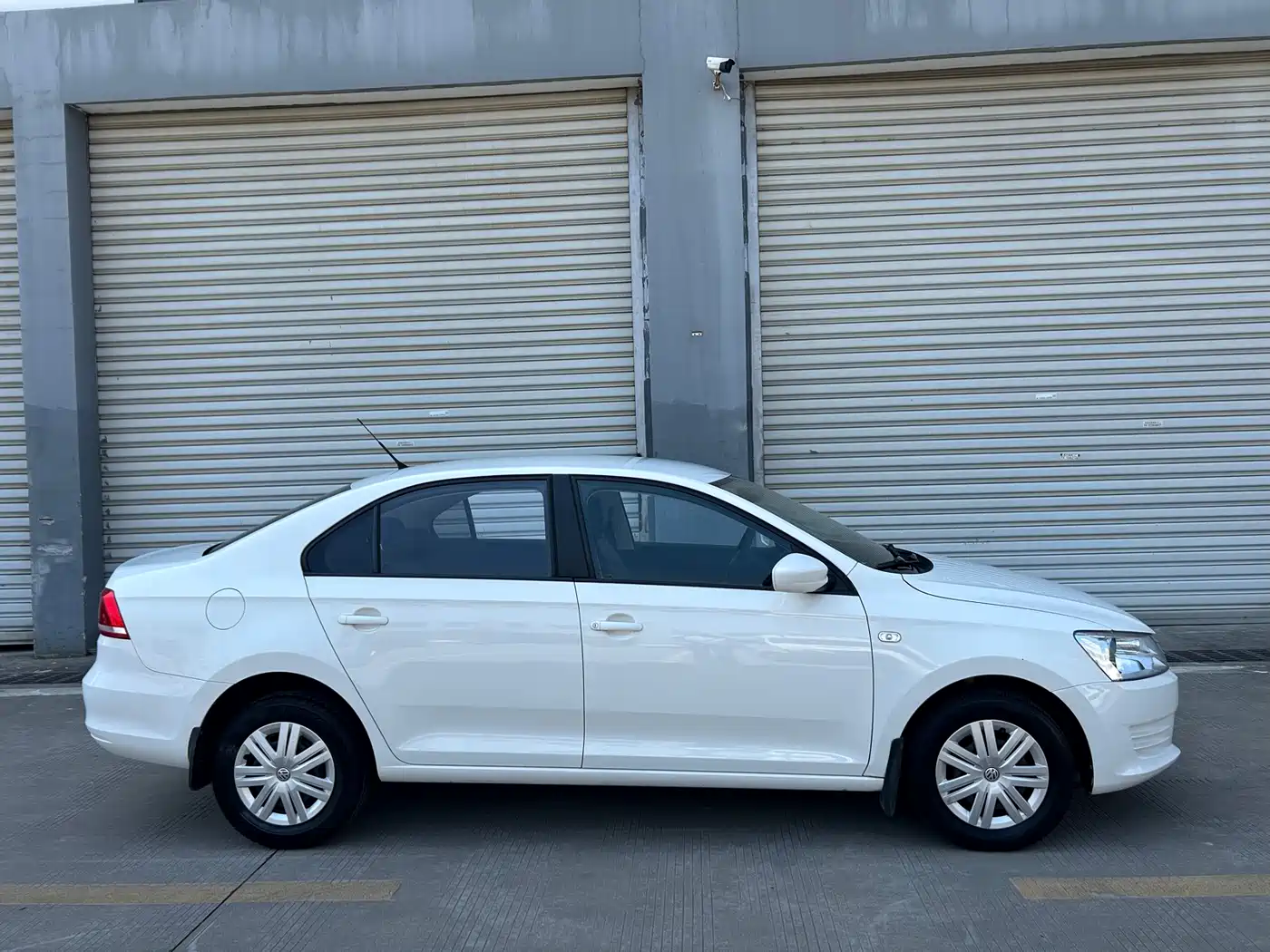 Volkswagen Santana 2015 1.4L Manual Trend Edition