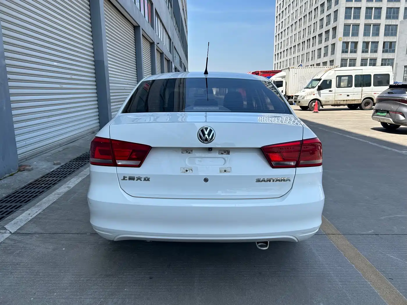 Volkswagen Santana 2015 1.4L Manual Trend Edition