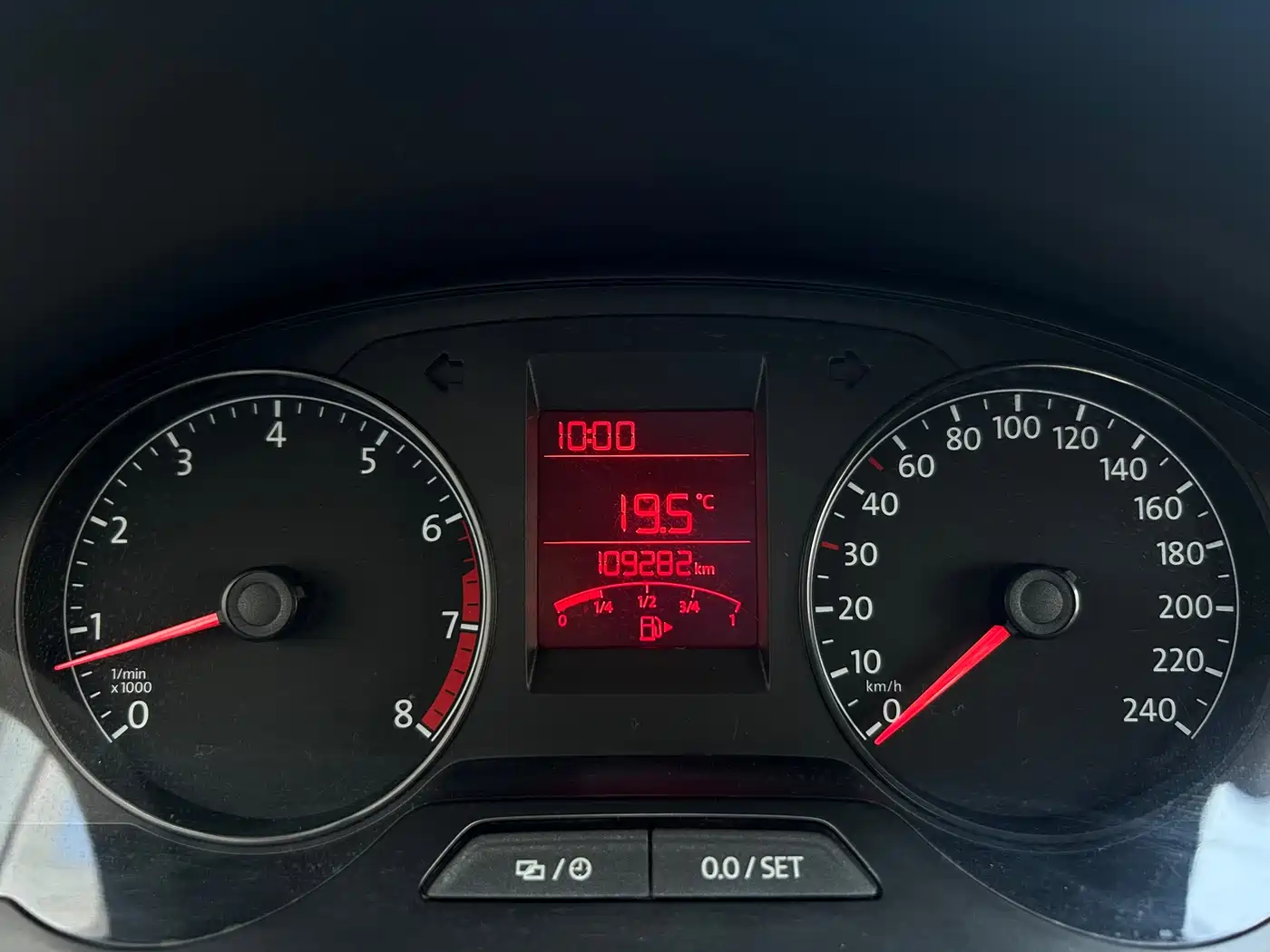 Volkswagen Santana 2015 1.4L Manual Trend Edition