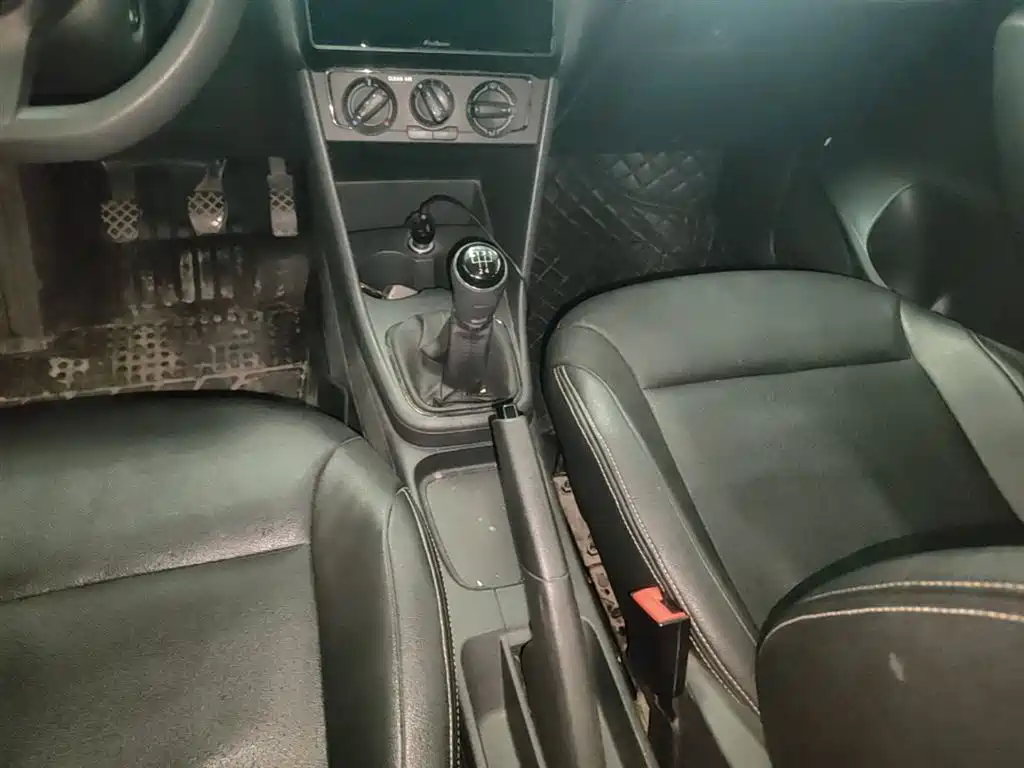 Volkswagen Polo 2016 1.4L Manual Trend