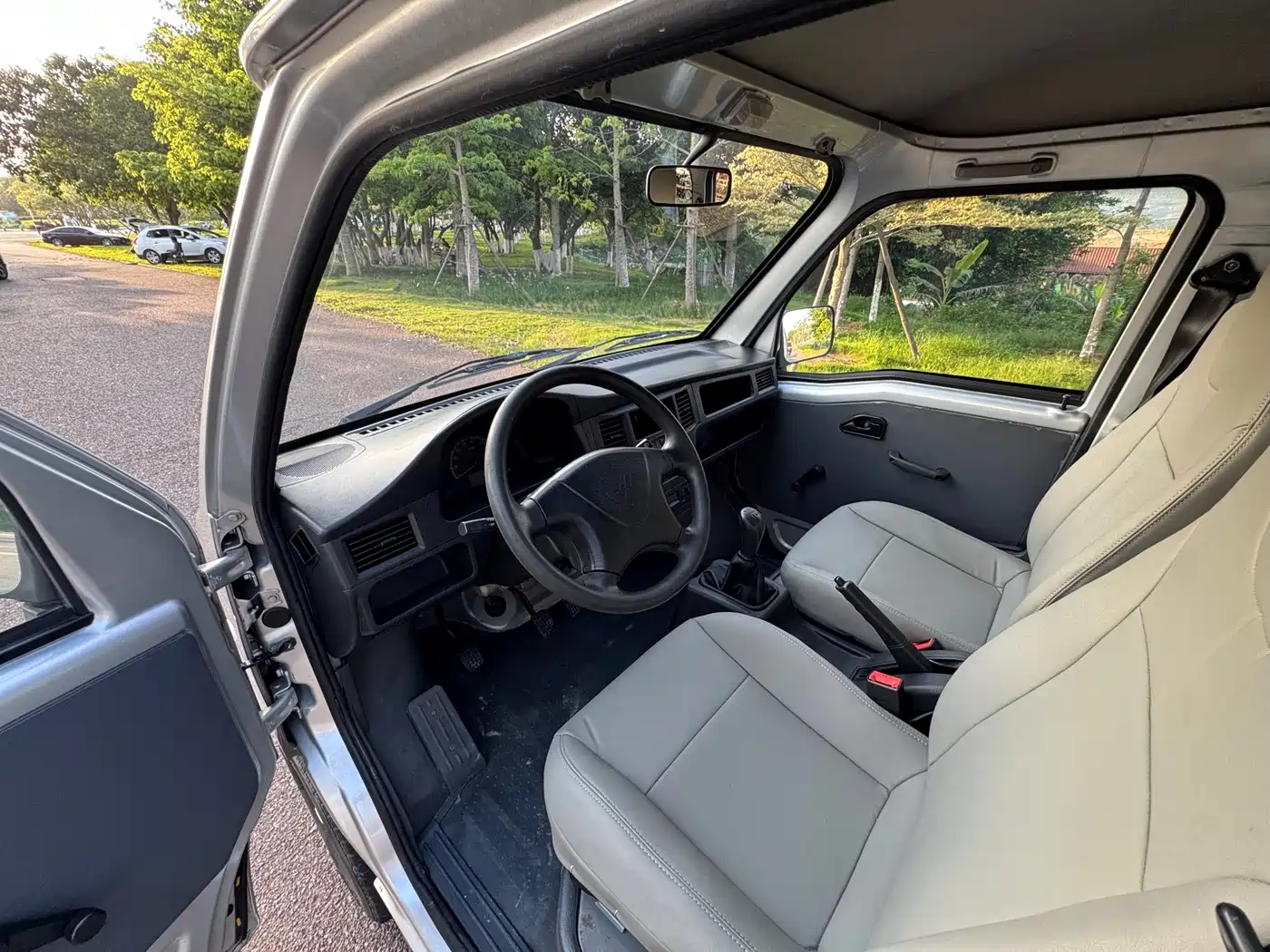 Wuling Motors Wuling Zhiguang 2020 1.2L Utility China VI LSI