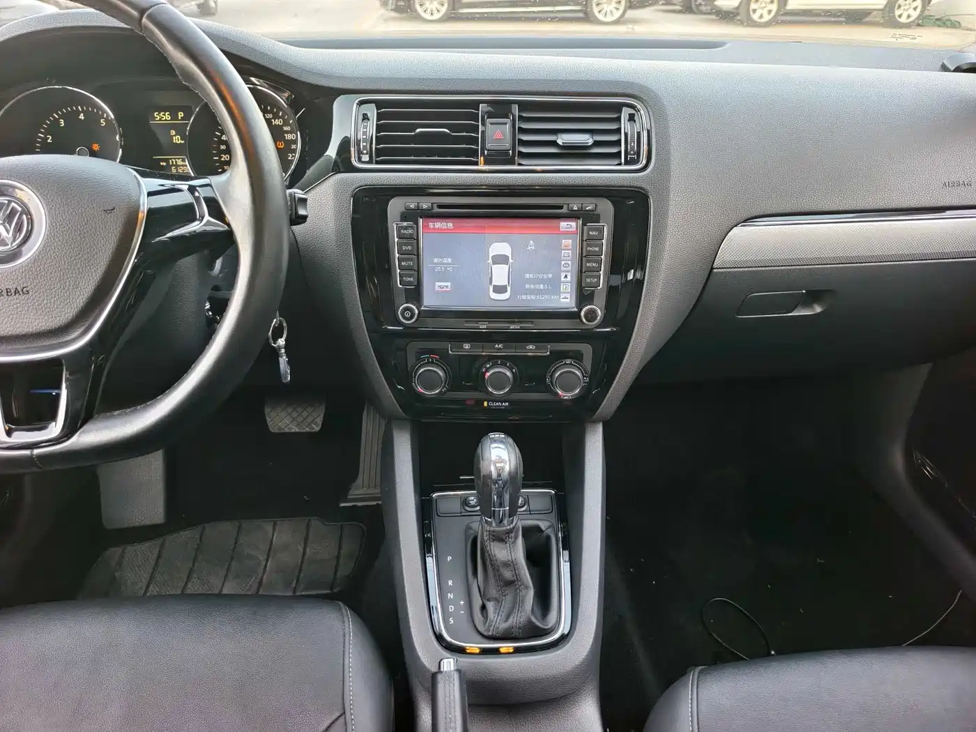 Volkswagen Sagitar 2015 230TSI Automatic Comfort