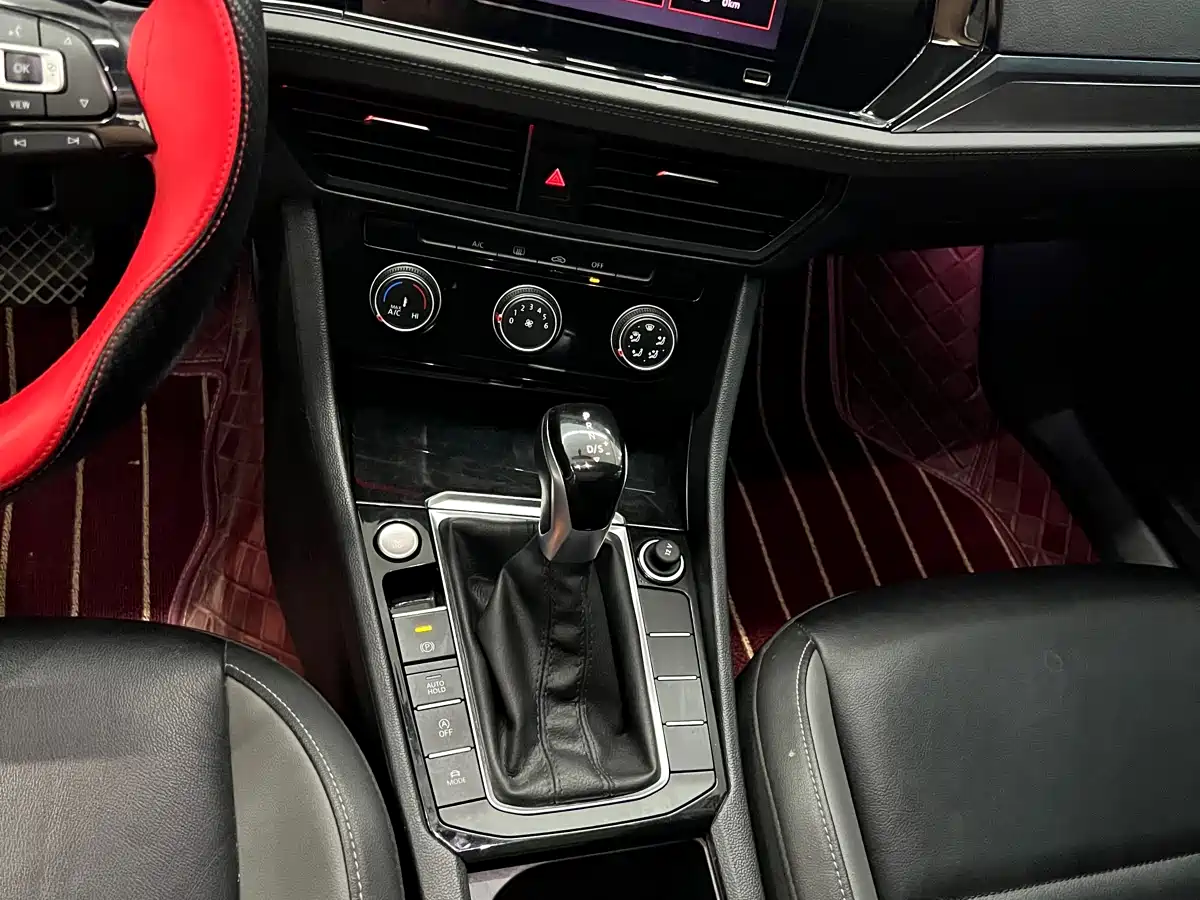 Volkswagen Sagitar 2021 280TSI DSG Comfort Smart Connect Edition