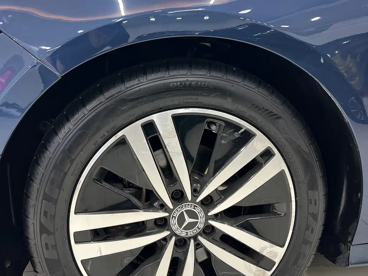 Mercedes-Benz Mercedes-Benz A-Class 2019 A 180 L Sport Sedan