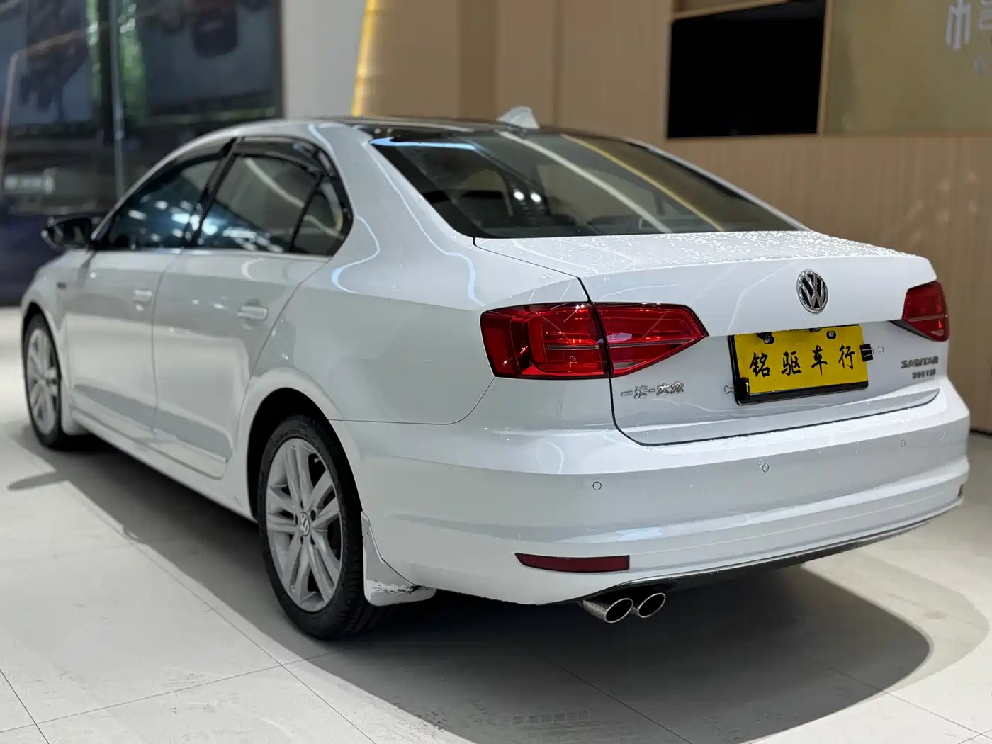 Volkswagen Sagitar 2018 280TSI DSG Luxury